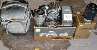 Nikon D3500 + 2 obiettivi (18-55 VR + 55-200 VR) +