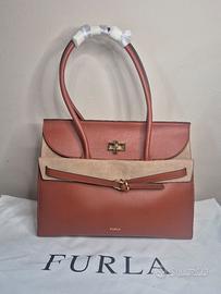 grande borsa Furla 