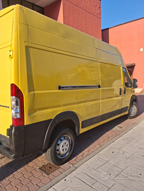 Trasloco, trasporto, sgomberi. Pulizie