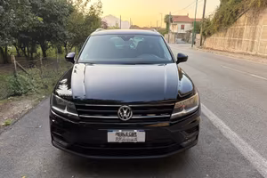 Volkswagen Tiguan 2.0 TDI 150cv DSG Business BlueM
