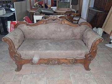 sofa d' epoca
