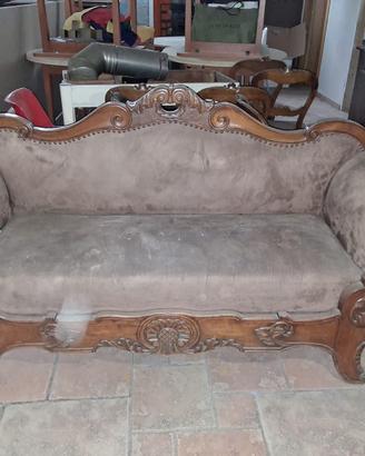 sofa d' epoca