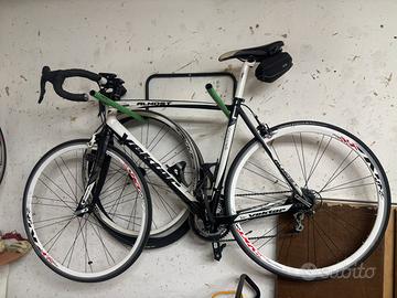 Bici da Corsa VEKTOR Almost L – Campagnolo 10v
