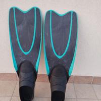 Coppia Pinne taglia 44/45