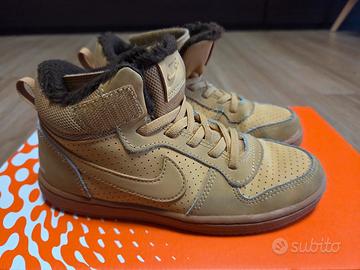 Nike Sneakers n. 33 Modello Court Borough Mid Wntr