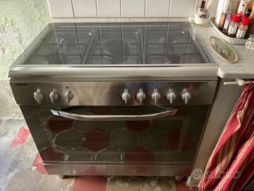 Piano cottura con forno