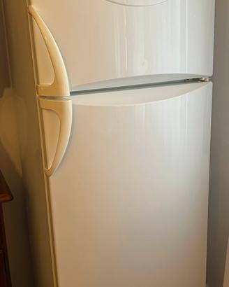 Frigorifero  e cella freezer Whirlpool A+