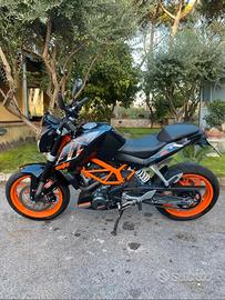 Ktm duke 390