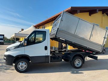 IVECO DAILY RIBALTABILE TRE LATI EURO6 - COME NUOV