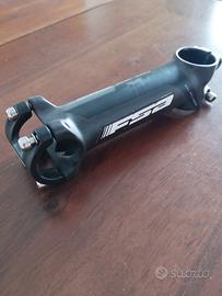 attacco manubrio carbon fsa