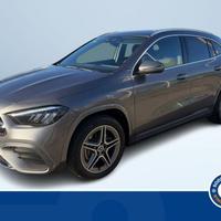 Mercedes-Benz GLA 250 E PLUG-IN HYBRID AUTOMA...