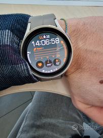 Samsung  galaxy watch 5 Pro Titanium