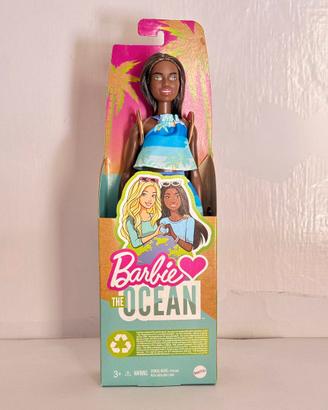 Barbie Ama l'Oceano - Bambola plastica riciclata