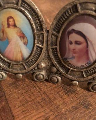 Souvenir oggetto religioso Madonna di Medjugorje