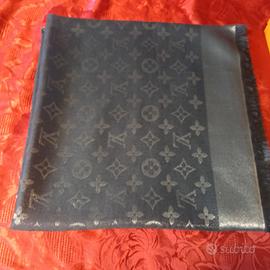 scialle Louise Vitton 