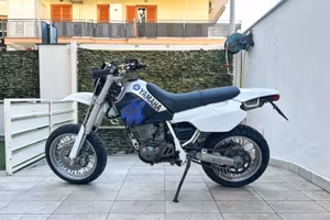 Yamaha TT600E