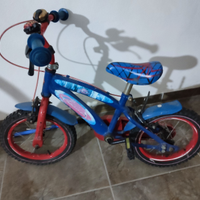 Bici bambino Spiderman con rotelle