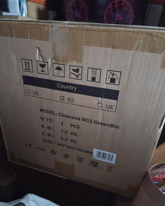 Robot Cleanova Vexilar W15