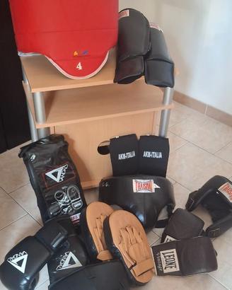 Kit completo per sport da combattimento