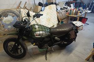 ducati scrambler 800