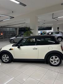 MINI Mini (F56) - 2007