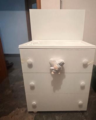 Fasciatoio marca Pali con 3 cassetti e vaschetta