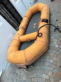 Canotto di salvataggio aeronautico