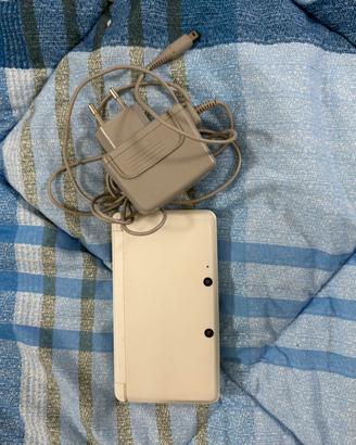 Nintendo 3ds originale + caricatore originale