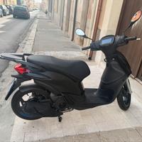 liberty 125 s nero opaco