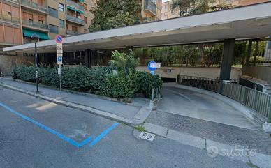 Posto auto coperto Paladozza - Marconi-S. Felice
