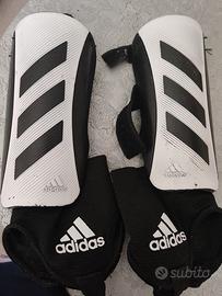 Parastinchi Adidas