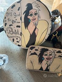 Borsa e portafoglio dipinti a mano