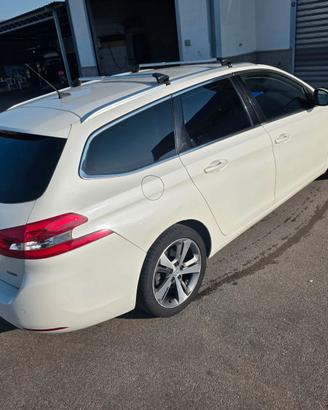 Peugeot 308 1.6 BlueHDi 2016