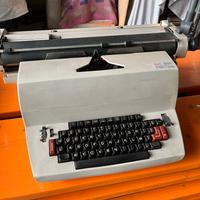 Macchina da scrivere
