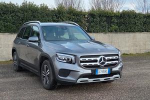 mercedes glb 200