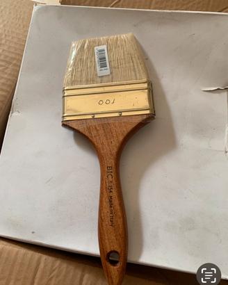 Pennellessa misura 100