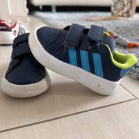 Scarpe Adidas bimbo num 25