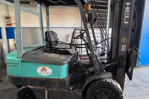 Carrello elevatore 30q elettrico