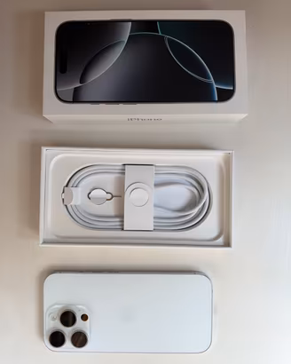iPhone 16 Pro 256GB Titanio Bianco come nuovo