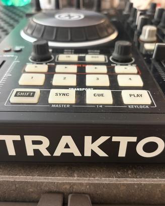 Consolle marca traktor kontrol s4 colore nero