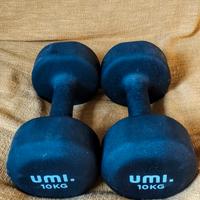 Coppia Manubri Umi 10 kg l'uno - Neri Totale 20 kg