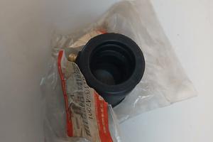 collettore aspirazione dx SUZUKI GS 550 78'
