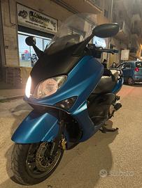 Yamaha TMAX 500 – 2006