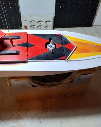 Motoscafo con Radiocomando Super Tigre e altro