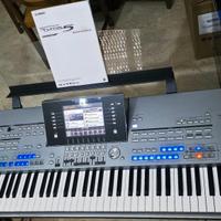 Yamaha Tyros 5 76,Ram 1GB,Lan UDWL01,40Pack,Pedale
