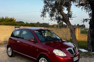 Lancia Ypsilon 1.2 Argento xfetta in tutto!!!