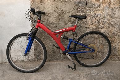 Mountain Bike 26" biammortizzata