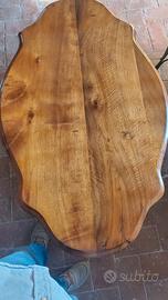 Tavolo da interno in noce 