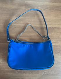 Borsa a spalla blu Bershka