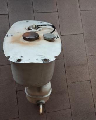 Serbatoio vintage con mix vespa px 200